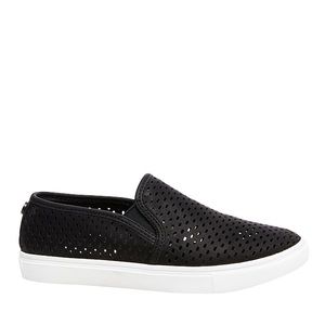 NWOT Steve Madden Elouise Slip-On Sneaker